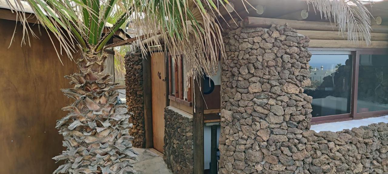 Gemuetliche Holzjurte La Asomada Lanzarote Leilighet Tías Eksteriør bilde